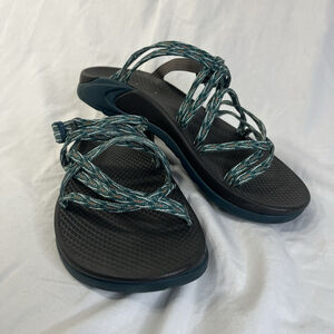 Chaco Zx2 Women 8 Sandals Strappy Blue Black Adjustable Gorpcore Slip on